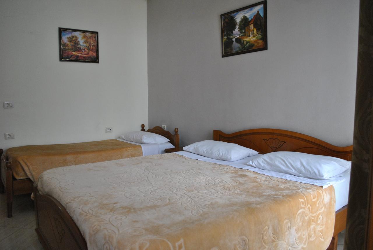 Eden 2* Gjirokaster